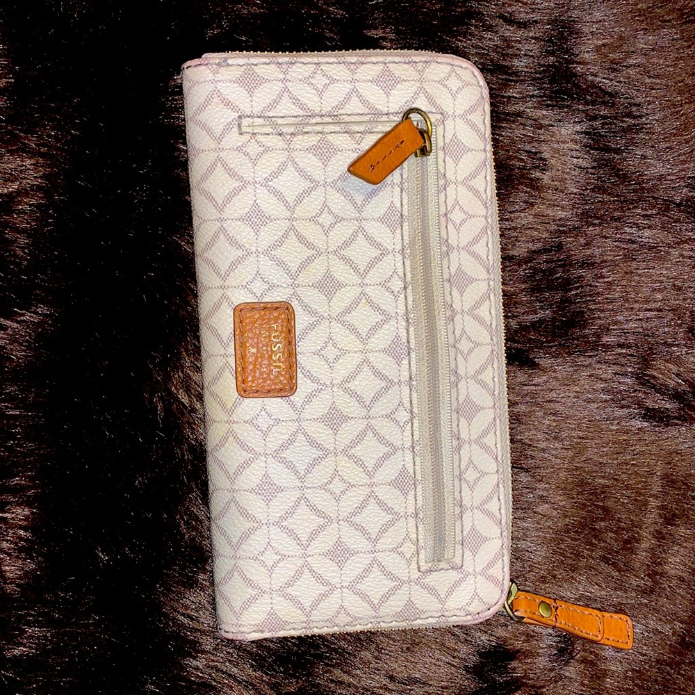 Wallet. Good condition